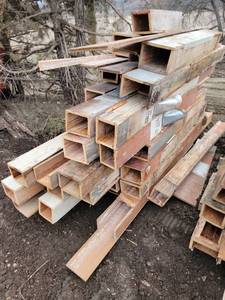 lot 117 image: Full Pallet of Mixed Sized PipePole Wraps - Vintage Old Growth Wood