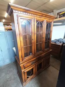 lot 30 image: China Cabinet