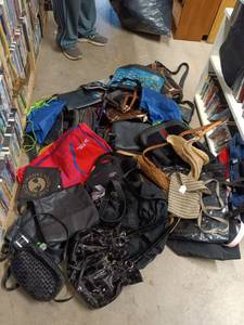 lot 38 image: Bags