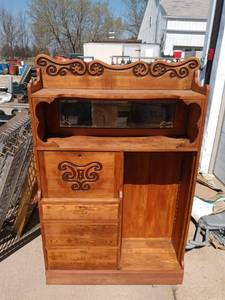 lot 75 image: Antique Bookcase Secretary locking China cabinet