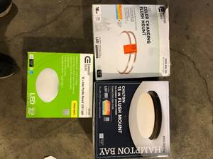 lot 32 image: Lot of Assorted Lighting Various Models and Conditions     Customer Returns See Pictures