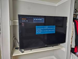 lot 84 image: 50 Inch Samsung Television