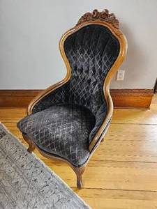 lot 31 image: Reupholstered Victorian Kimbal Parlor Chair