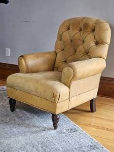 lot 33 image: Handsome Raw Leather Tufted Arm Chair