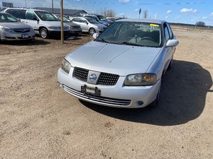 lot 21 image: 2005 Nissan Sentra
