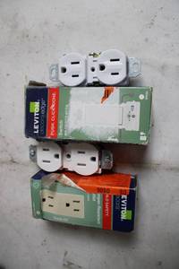 lot 33 image: Set of 3 Leviton Decora Electrical Outlets and Switches