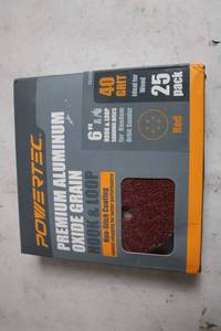 lot 71 image: Powertec 6-Inch 25-Pack Hook & Loop Sanding Discs 40 Grit