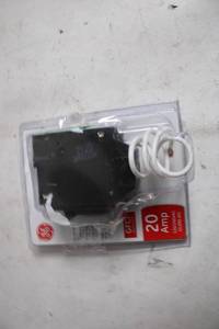 lot 73 image: GE 20 Amp GFCI Protector Breaker 120240VAC