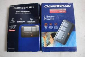 lot 81 image: Chamberlain 3 Button Remote Control for Garage Door Openers