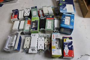 lot 90 image: Collection of 15 Electrical Outlets and Switches - Leviton and Legrand
