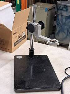 lot 466 image: Versatile Table Top Stand for GaugesMicroscopes MS35B