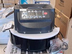 lot 498 image: Cassida Digital Coin Sorter C200 (New) with Accessories