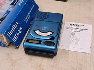 lot 512 image: Hamilton Buhl Portable CDMP3 USB Player HACX-205 (in box)