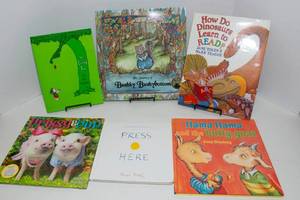 lot 18 image: 6 Hardcover Childrens Books
