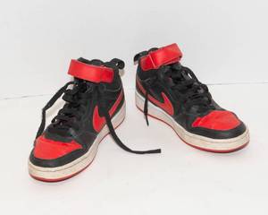 lot 39 image: Nike Boys Court Borough Mid 2 Red Basketball Shoes Sneakers  Size 5Y (Lightly Worn)