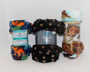 lot 79 image: Three Comfort Bay Plush Throws - New