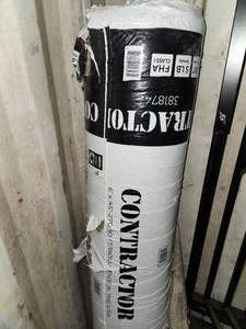 lot 9 image: 2 rolls carpet pad
