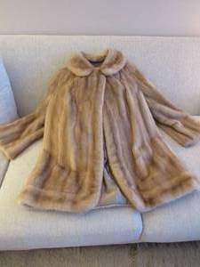 lot 45 image: Mink Swing Coat Blonde color size 6-8 with top button closure by Wagner Carlson of Minneapolis