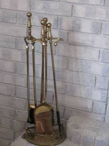 lot 72 image: 5 Piece brass Fireplace tool Set  Stand, Broom, Poker, tong, shovel