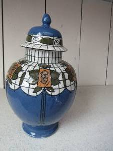 lot 91 image: Vintage Ginger Jar