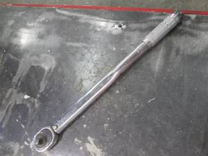 lot 101 image: 12 Torque wrench 150lb...
