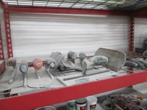 Lot of larger size carpentry trowel...