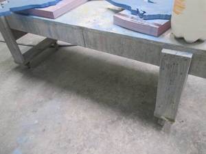 lot 176 image: Heavy duty hardwood rolling shop su...