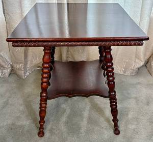 lot 28 image: Antique Victorian Square Two Tier Parlor Side Table