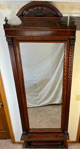 lot 12 image: Antique Floor to Ceiling Mahogany Mirror (19th Century)
