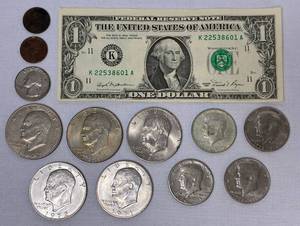 lot 69 image: American Coins and Currency