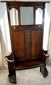 lot 19 image: Antique Oak Hall Stand Bench