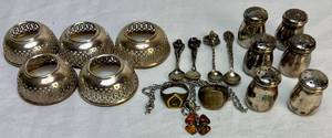 lot 105 image: Sterling Silver Pieces