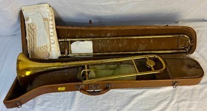 lot 121 image: Vintage Berkeley of London Trombone in Case