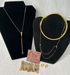 lot 109 image: Premier Designs Gold Toned Jewelry Collection