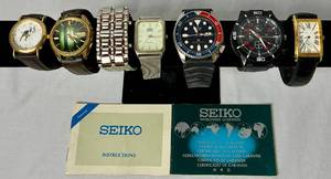 lot 98 image: Collection of Mens Watches