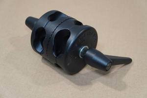 lot 46 image: Pivot Clamp