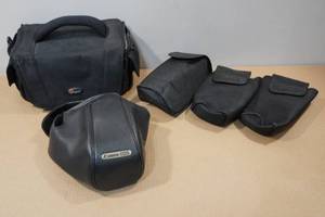 lot 49 image: Camera Bags