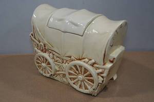 lot 107 image: Vintage McCoy Covered Wagon Ceramic Cookie Jar