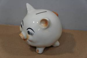 lot 112 image: Vintage Hand Painted Piggy Bank
