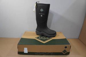 lot 144 image: Muck Boots Mens Wetland Pro Snake Boots - Size 8