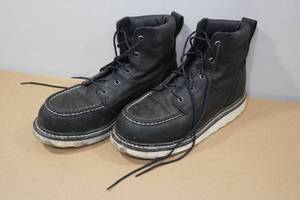 lot 152 image: Irish Setter Ashby Mens 6 Work Boots 83625 - Size 9