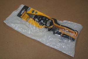 lot 155 image: DeWalt Center Aviation Snips