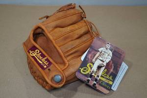 lot 159 image: Shoeless Joe 1956 Left Handed Fielders Glove