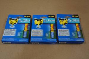 lot 162 image: 3 10-Packs Raid Fly Ribbon