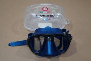 lot 209 image: Cressi Calibro Mask