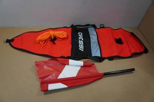 lot 211 image: Cressi Torpedo Pro Buoy Float
