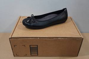 lot 226 image: Vionic Womens Minna Flats - Size 7.5
