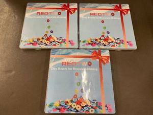 lot 7 image: Colorful Clay Beads Kit for Bracelet Making