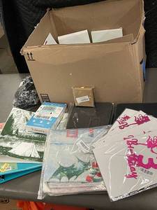 lot 47 image: Box of Assorted Household Items and randon Amazon returns over 30 items