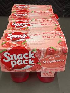 lot 363 image: Snack Pack Juicy Gels Strawberry Cups - 16 Pack